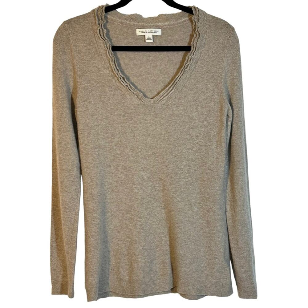 Banana Republic Wool & Cashmere Blend| Ruffle Collar Sweater Sz S